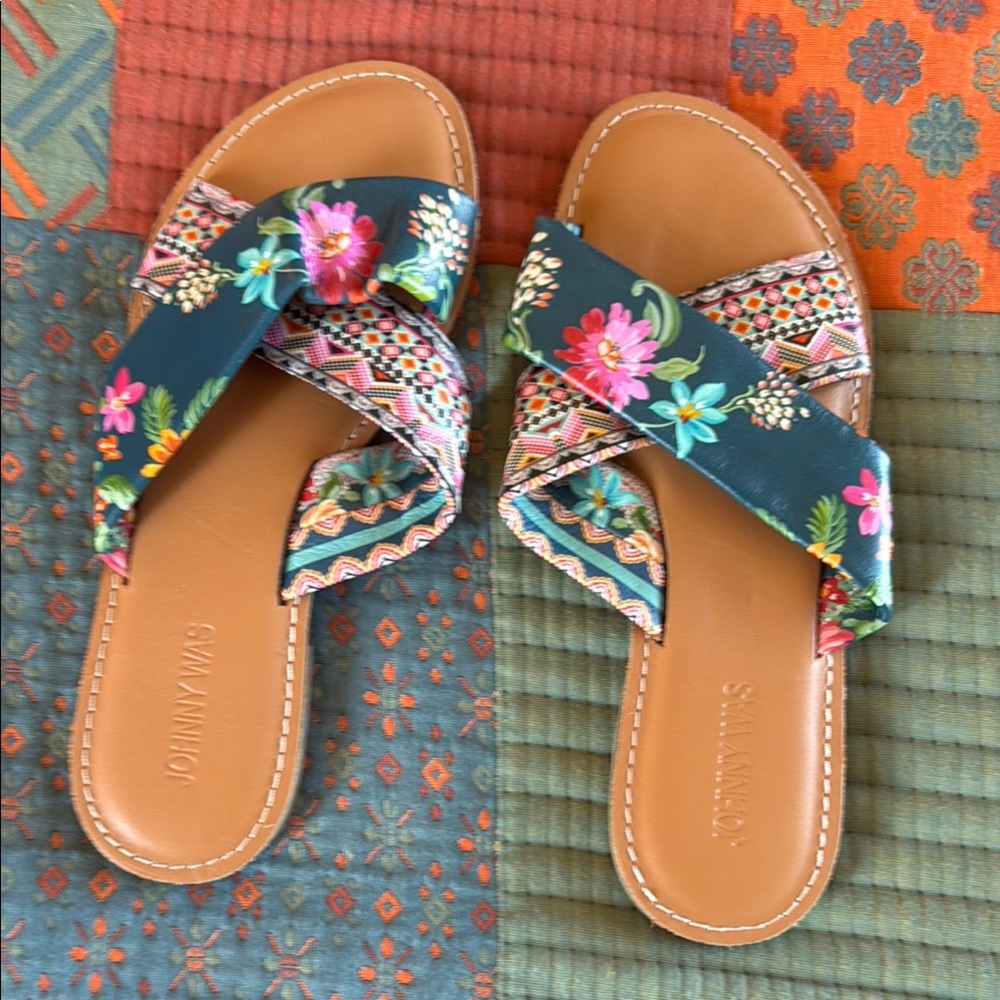 Johnny Was Stylish Floral Sandals-size 8-9.
